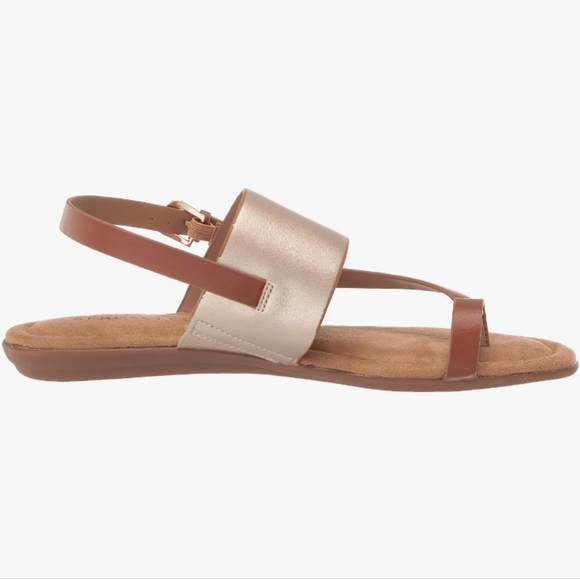 Aerosoles Avea Sandals Gold 8.5 - Picture 4 of 8